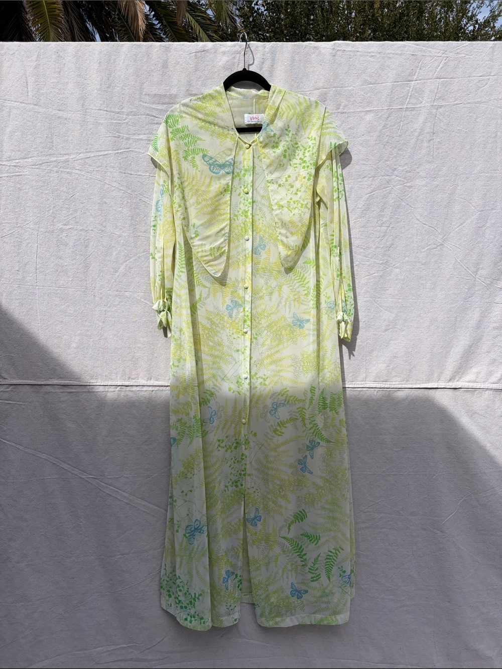 Light Green Floral Button-Front Maxi Dress with Collar